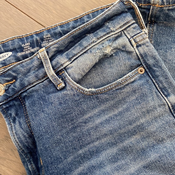Old Navy High-Waisted Flare Ankle Jeans Size 6 - Picture 6 of 10